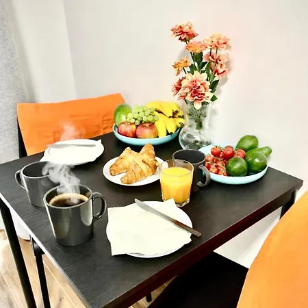Modern 1bedroom Prime Location *